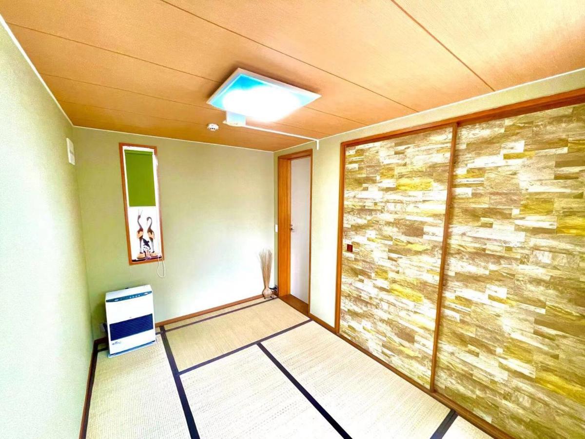 逸居&海音#200平方海景别墅#小樽步行街浪漫街附近#可以免费停放1台车#房间配有空调#暖气 Esterno foto
